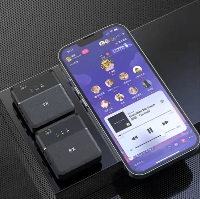 3-in-1 Multifunctional Wireless Microphone