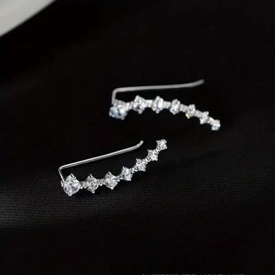 Earrings, With Ingenuity Revealed In The Flowing Luster, Light Up The Earlobes And Add The Finishing Touch To The Overall Look. - 5 - CJ