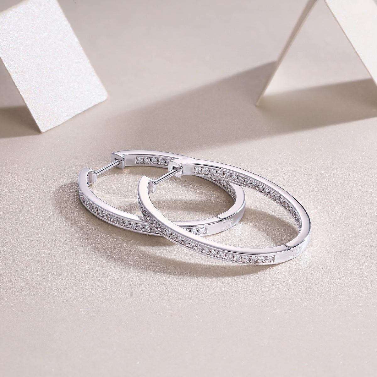 Born Female Master Luxury Fashion Diamond Earrings Stud Inlaid With Mosan Diamond Silver Jewelry