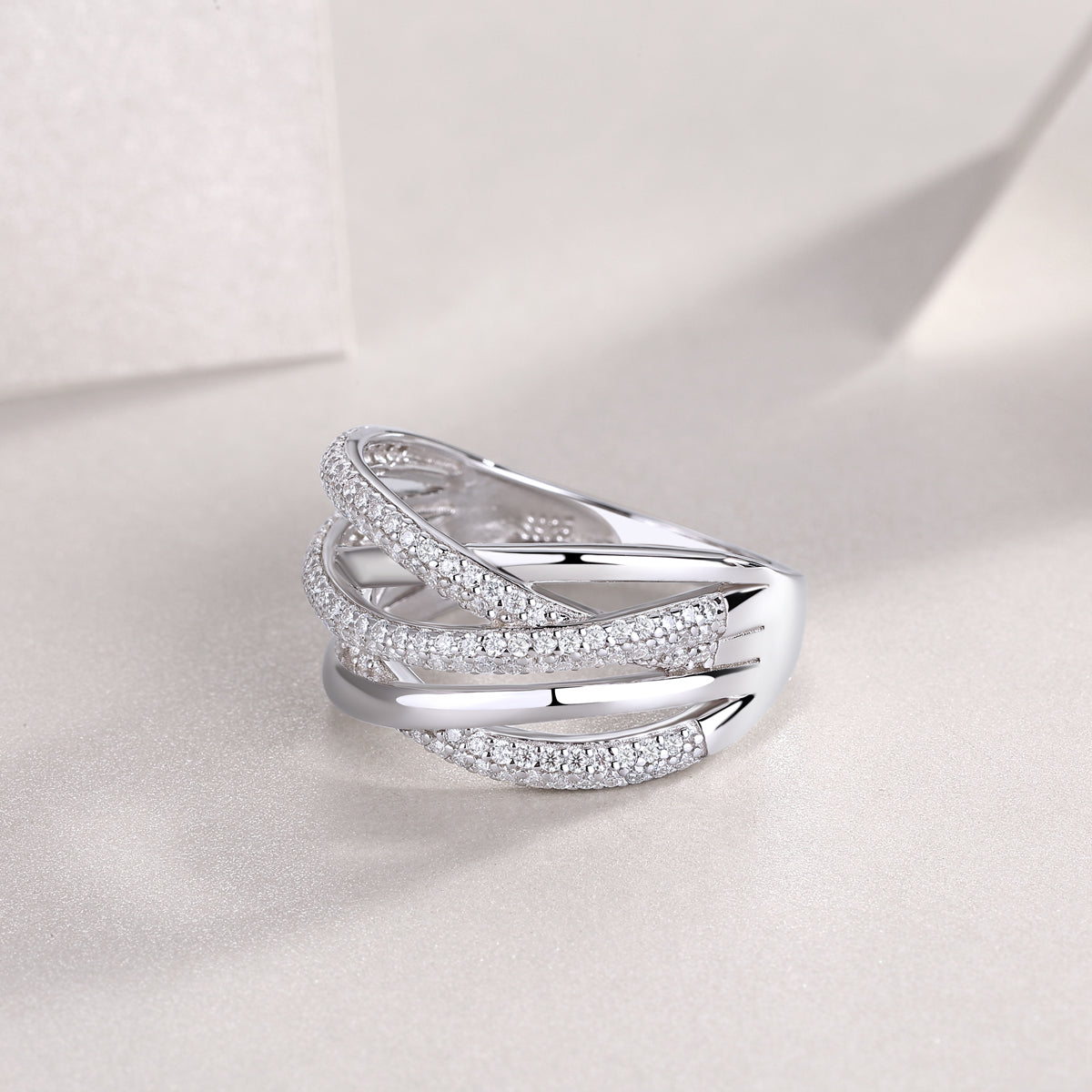 1Brilliant Interweaving - A Fashionable And Luxurious Jewelry Accessory Set With Moissanite S925 Sterling Silver And Platinum - plated Diamond Prohibit TikTok sales - 5 - CJ