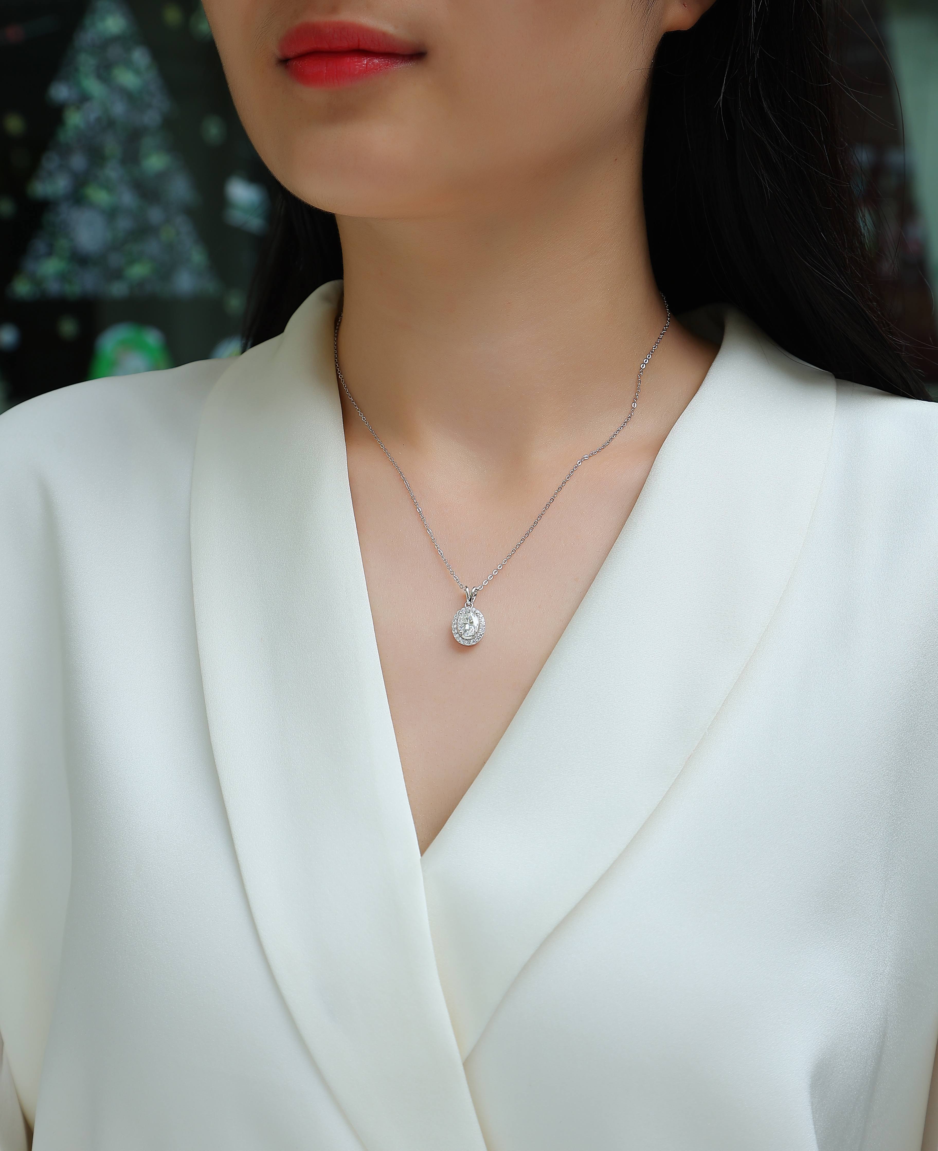1Infinite - A Fashionable And Luxurious Diamond Jewelry Pendant Set With Moissanite S925 Sterling Silver And Platinum Plating Prohibit TikTok sales - 5 - CJ