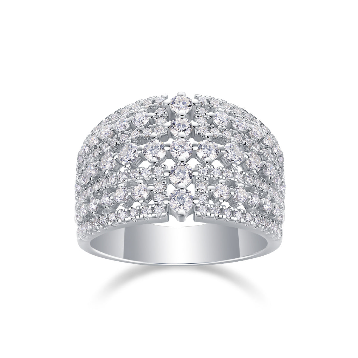 Many Diamonds Are Arranged Luxuriously Fashionable Moissanite Silver Rings