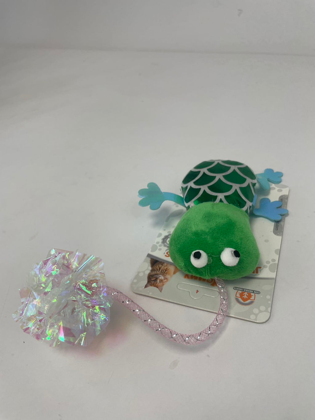 New Cat Toys Contain Catnip