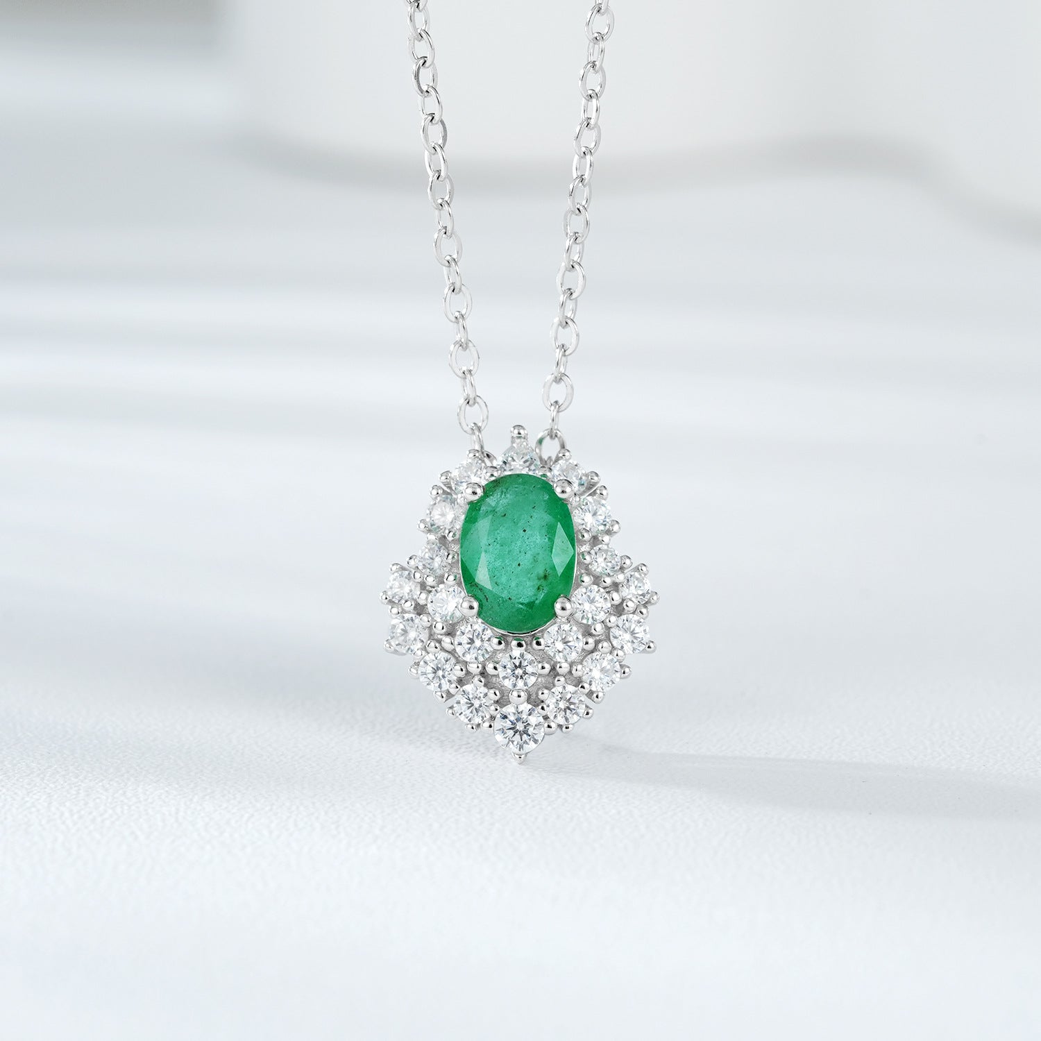 Light And Extravagant Necklace With Female Temperament And Versatility S925 Silver Emerald Pendant Opening Design - 4 - https://x.com/titan_prim62775J