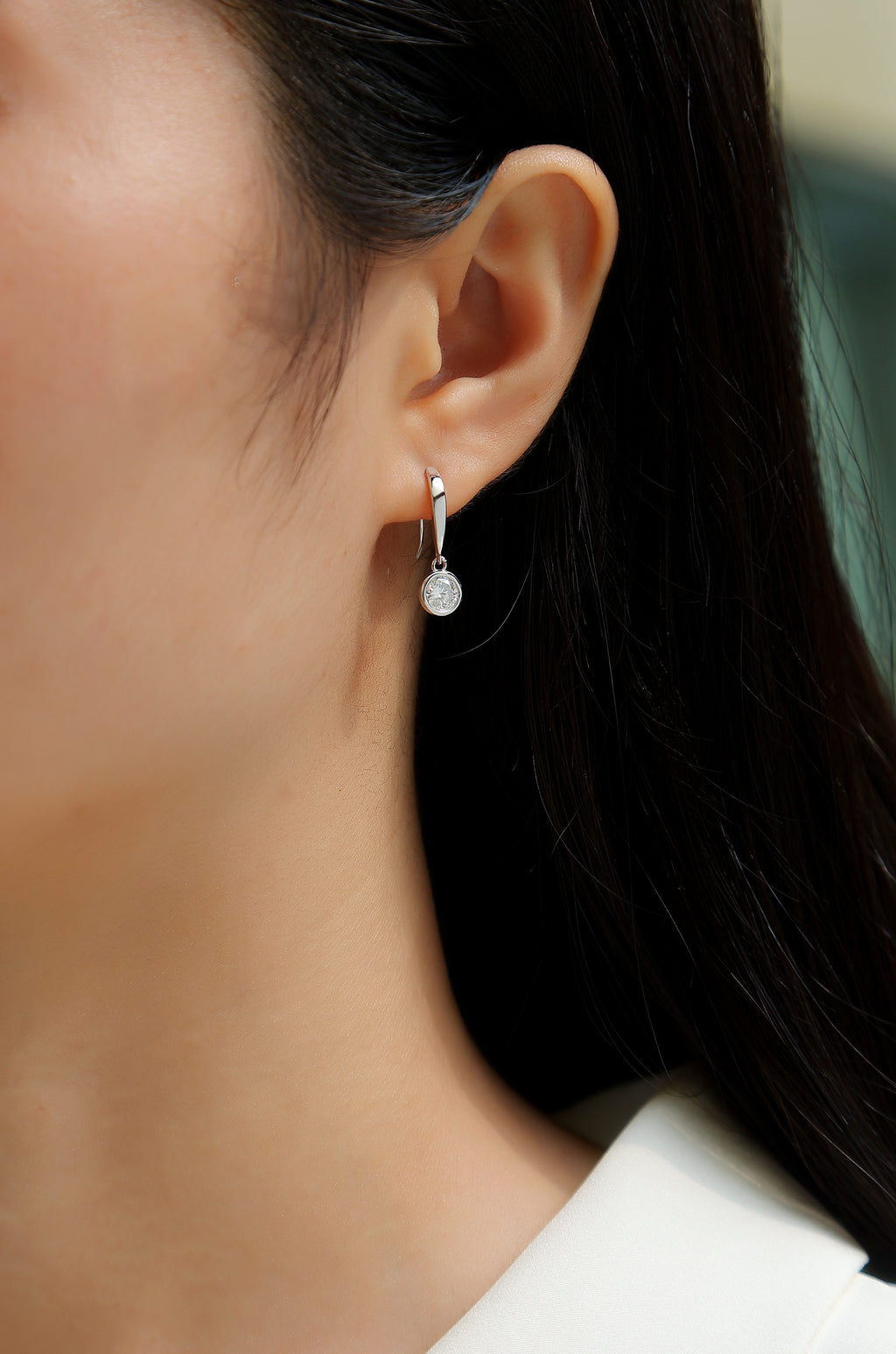 Soft Light And Sweet Whispers - Fashionable Earrings And Stud Jewelry Set With Moissanite S925 Sterling Silver And Platinum-plated Diamonds