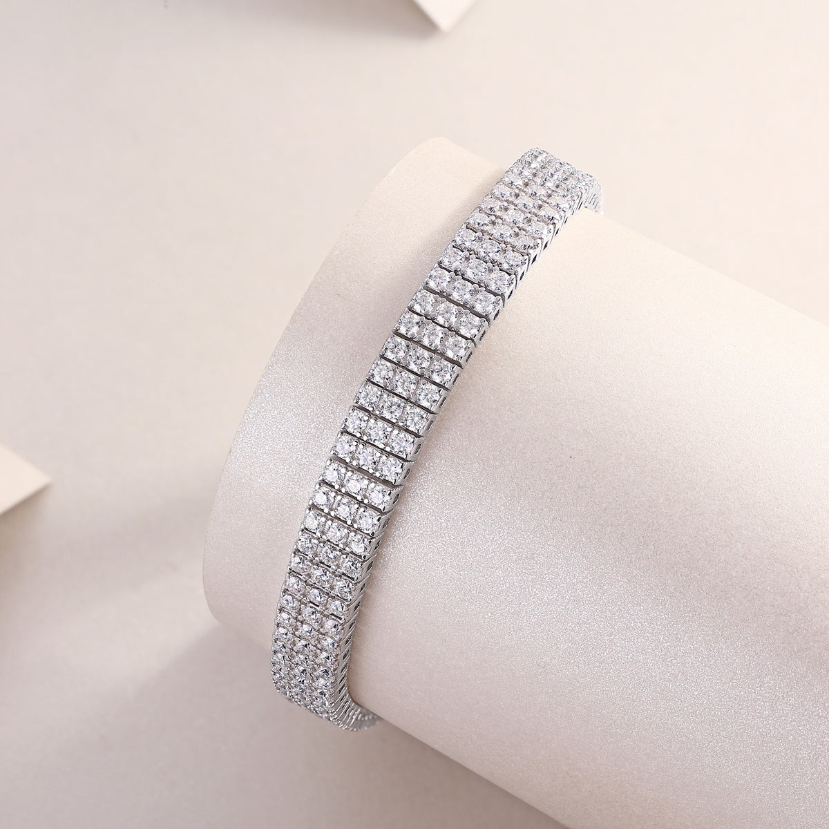 1Chain Guanghua Luxury Fashion Mosan Diamond S925 Silver Bracelet Comparable To Natural Diamonds Prohibit TikTok sales