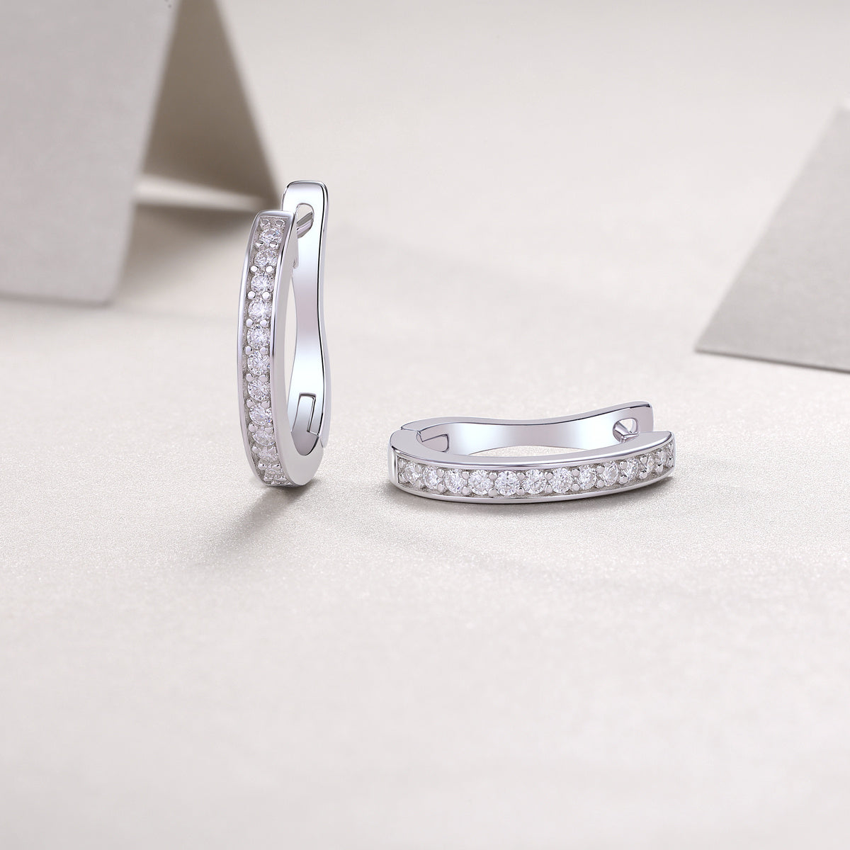 Morning Dew - Fashionable And Luxurious Diamond Jewelry Set With Moissanite S925 Sterling Silver And Platinum-plated Stud Earrings