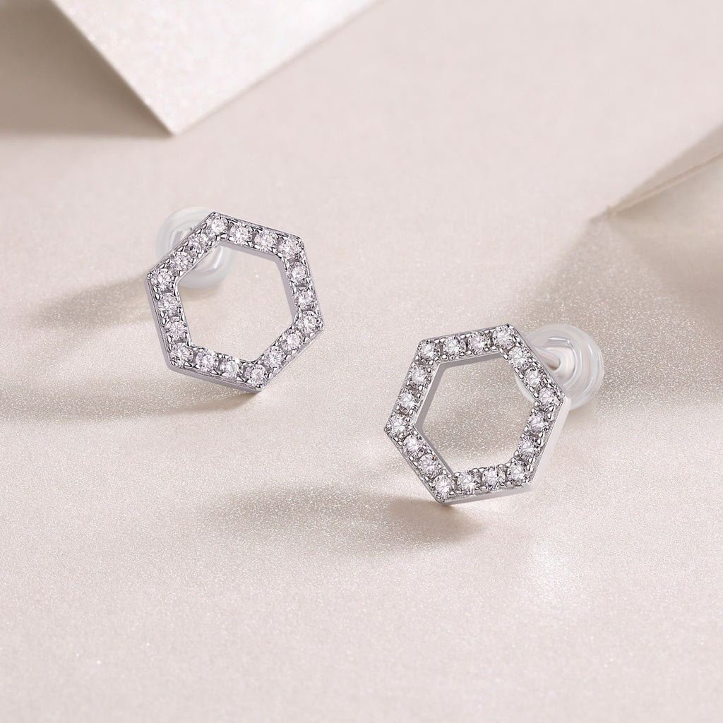 Empowering The Future - Fashionable, Trendy And Affordable Jewelry With Moissanite S925 Sterling Silver And Platinum-plated Stud Earrings