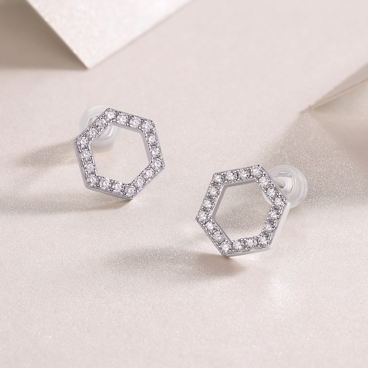 1Empowering The Future - Fashionable, Trendy And Affordable Jewelry With Moissanite S925 Sterling Silver And Platinum-plated Stud Earrings Prohibit TikTok sales
