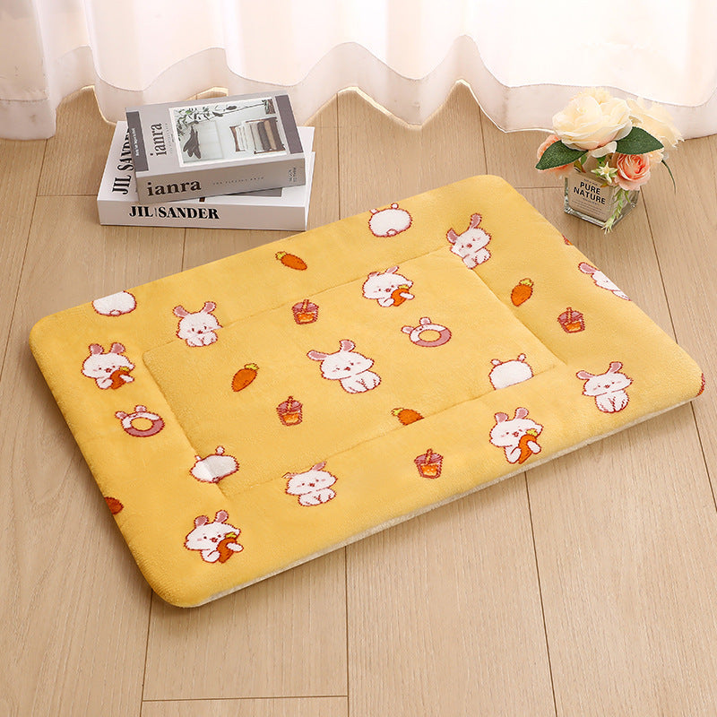Thick Blanket Pet Bed Warm Sleeping Mat For Pets - 0 - CJ