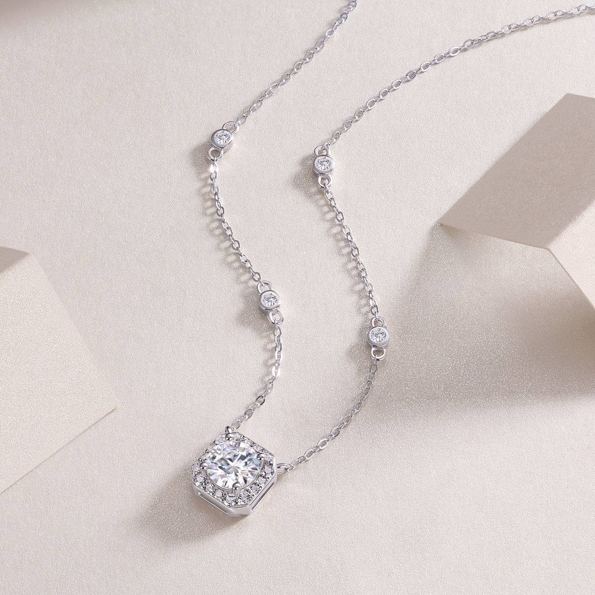 1Flower Love - A Fashionable And Luxurious Diamond Jewelry Pendant Set With 1 - carat Moissan Diamond S925 Sterling Silver And Platinum Plating Prohibit TikTok sales - 5 - cj