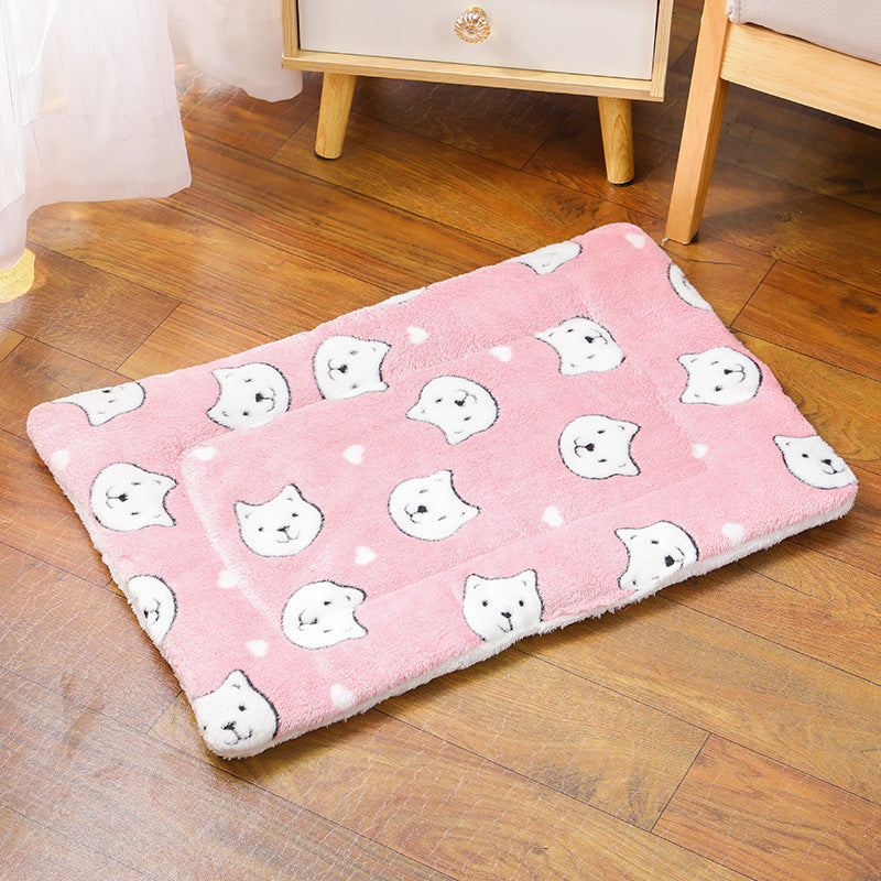 Thick Blanket Pet Bed Warm Sleeping Mat For Pets - 0 - CJ